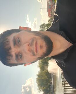 Адам Алхотов — фото 2